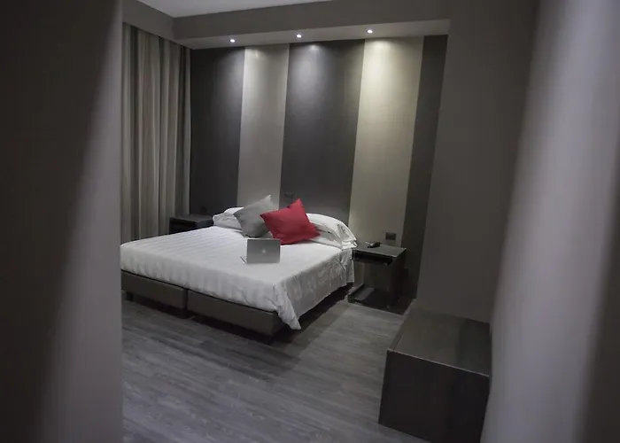 Hotel V99 4*