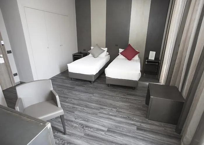 V99 Hotel 4*
