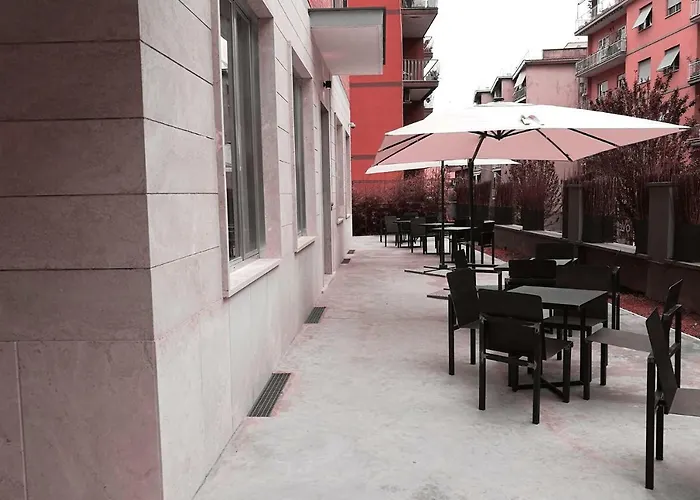 Hotel V99